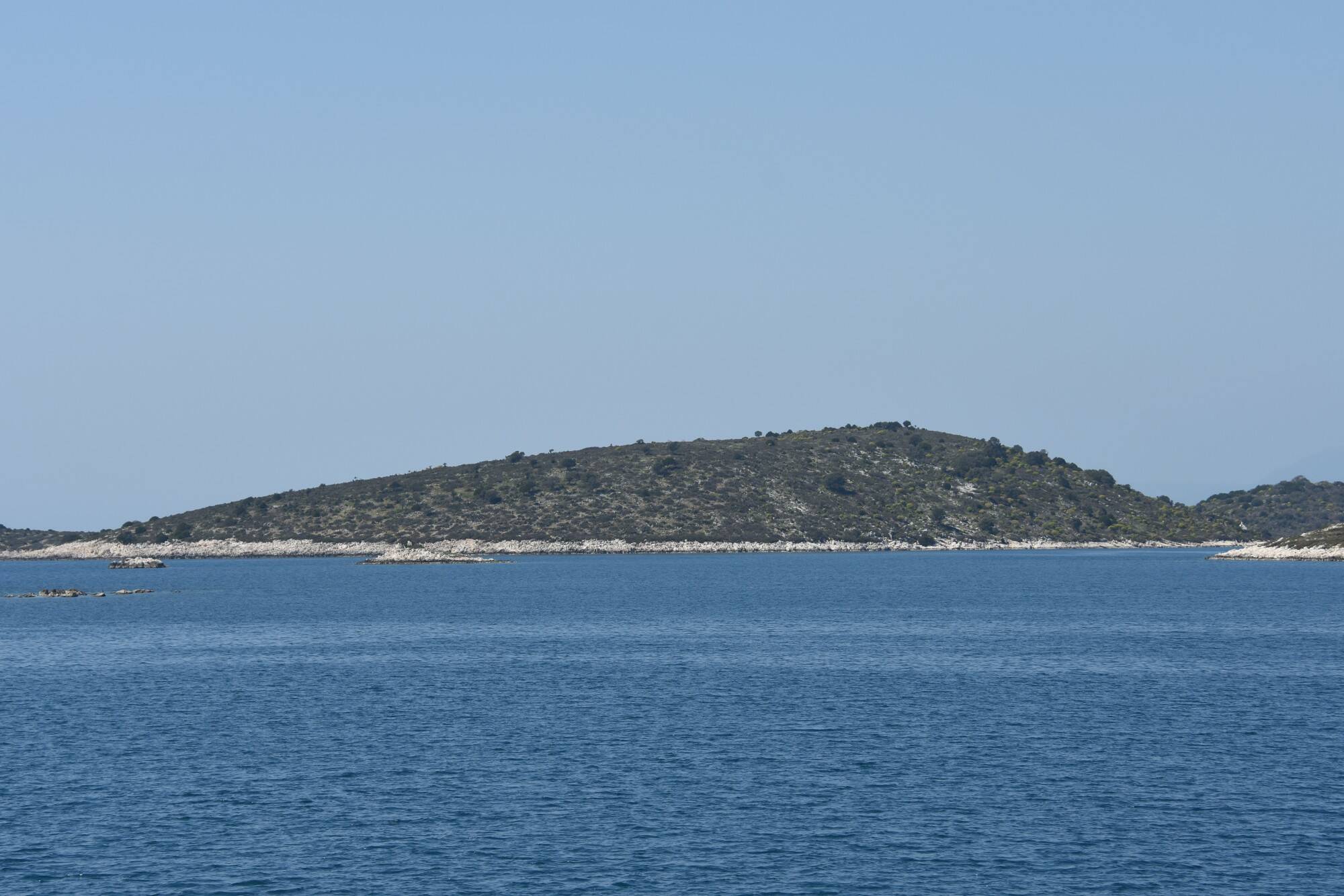 Lamprino islet